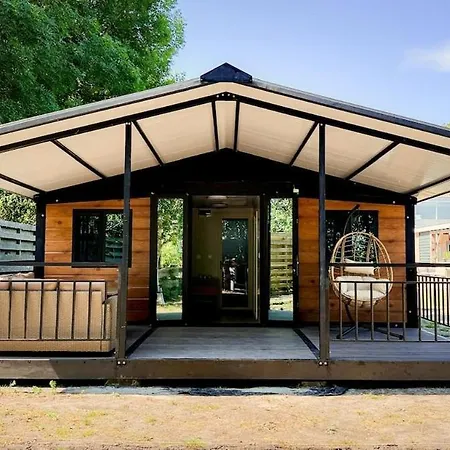 Chalet Met Grote Tuin En Prive Jacuzzi * Wijdenes