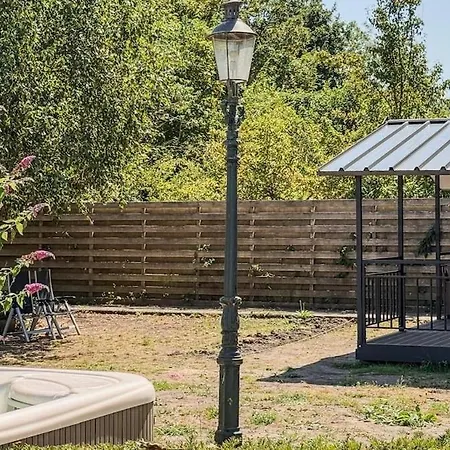 Chalet Met Grote Tuin En Prive Jacuzzi Alpehytte *
