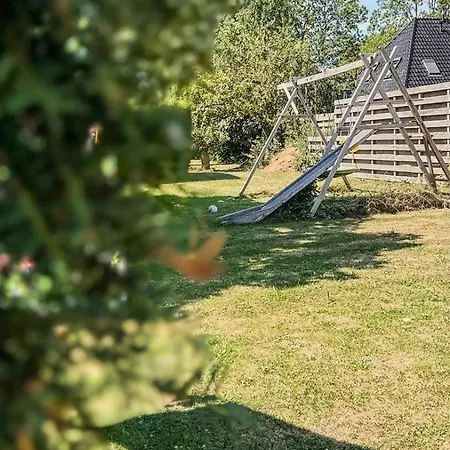 Chalet Met Grote Tuin En Prive Jacuzzi * Wijdenes