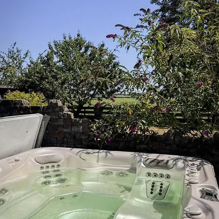 Domek alpejski Chalet Met Prive Jacuzzi Tussen Hoorn En Enkhuizen *